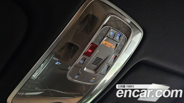 Genesis Electrified G80 2022 — ფოტო 16/20