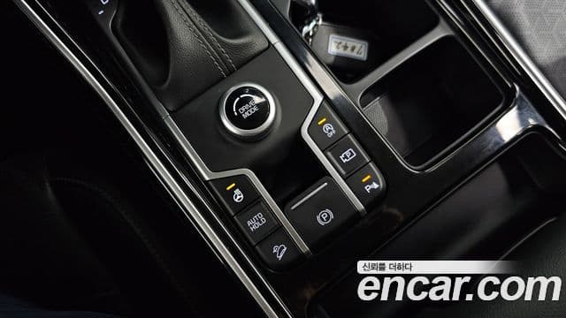 Kia Sorento 2020 — Şəkil 18/20