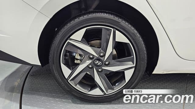 Hyundai Avante 2022 — Фото 4/20