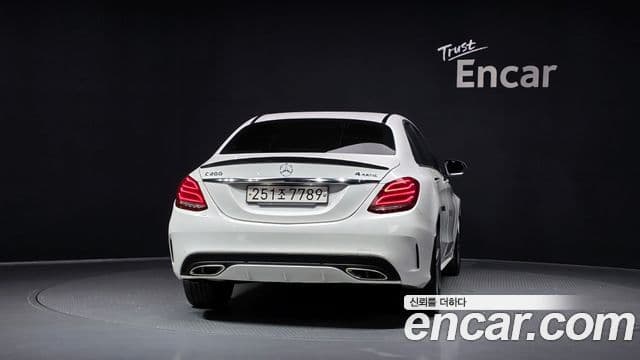 Mercedes-Benz C-Class 2018 — фото 3 из 20