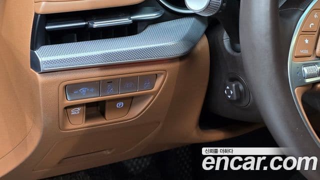 Genesis Electrified G80 2020 — ფოტო 13/20