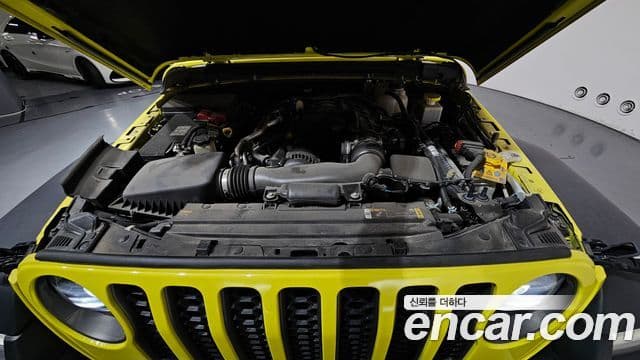 Jeep Gladiator 2023 — ფოტო 6/20