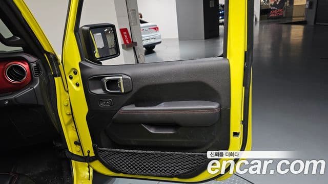 Jeep Gladiator 2023 — Şəkil 23/31