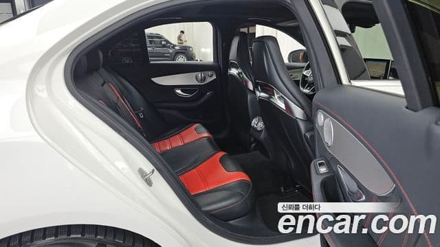Mercedes-Benz C-Class 2018 — Şəkil 12/20