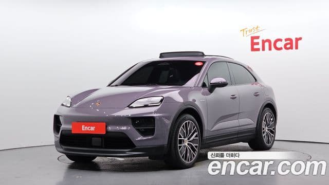 Porsche Macan EV 2025 — Photo 3/20