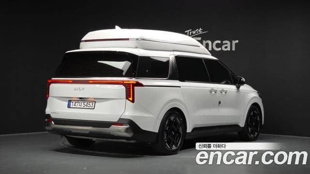 Kia Carnival 2025 — Фото 2/20