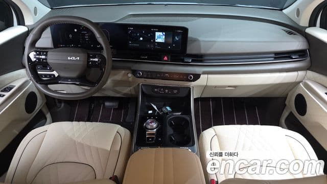 Kia Carnival 2025 — Фото 11/20