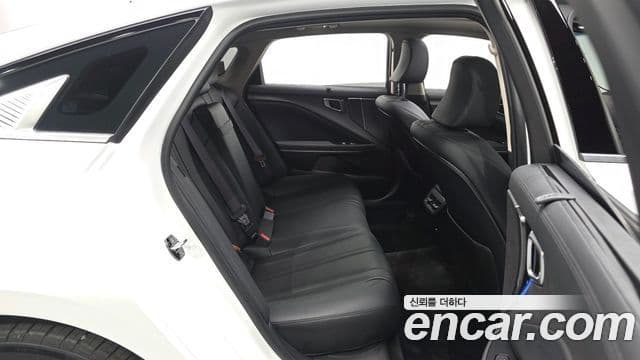 Kia K8 2025 — ფოტო 11/20