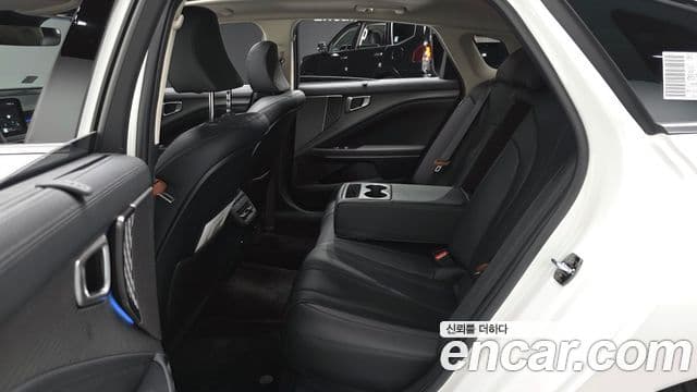 Kia K8 2025 — ფოტო 12/20