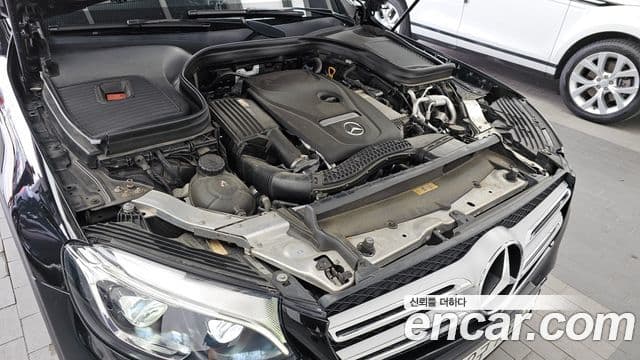 Mercedes-Benz GLC-Class 2019 — Şəkil 6/20