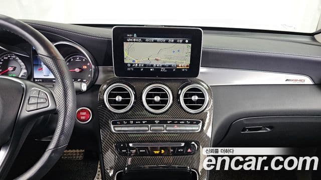 Mercedes-Benz GLC-Class 2019 — Şəkil 14/20