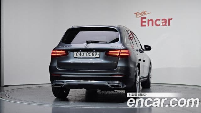 Mercedes-Benz GLC-Class 2018 — Şəkil 4/20