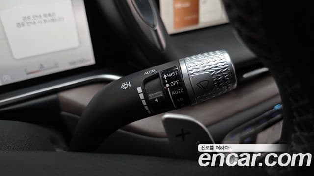 Genesis G90 2022 — Photo 2/37