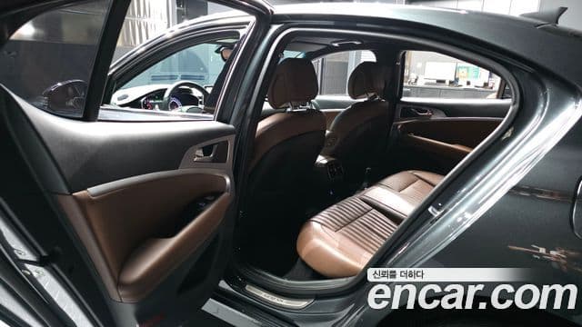 Genesis G70 2019 — Şəkil 16/32