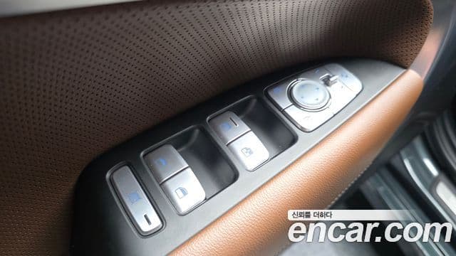 Genesis G70 2019 — Şəkil 12/32