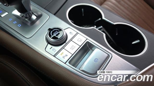 Genesis G70 2019 — Şəkil 22/32