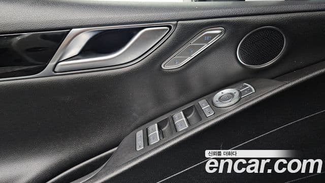 Genesis G80 2021 — ფოტო 25/33