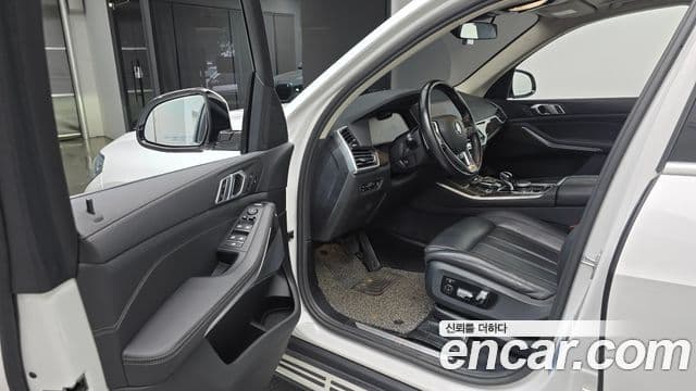 BMW X5 2021 — Şəkil 10/20