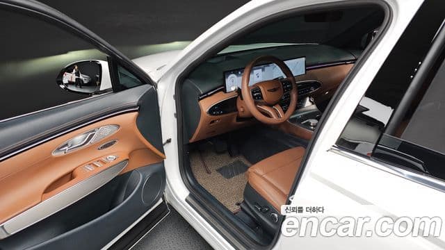 Genesis GV70 2025 — Şəkil 10/20
