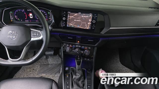 Volkswagen Jetta 2023 — фото 14 из 20