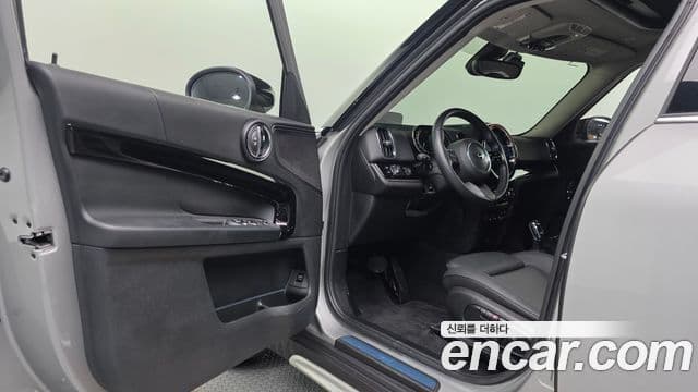 Mini Cooper Countryman 2023 — Şəkil 10/20