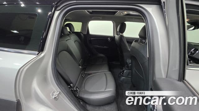 Mini Cooper Countryman 2023 — Şəkil 17/20