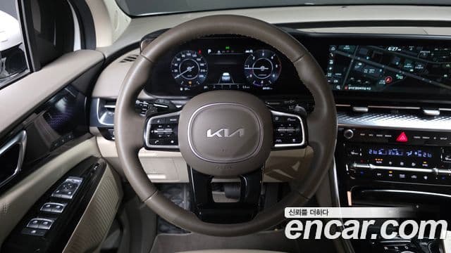 Kia Carnival 2022 — Фото 13/20