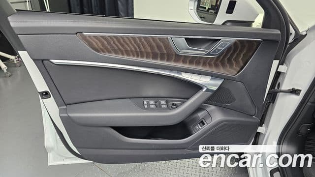 Audi A6 2023 — Şəkil 8/32