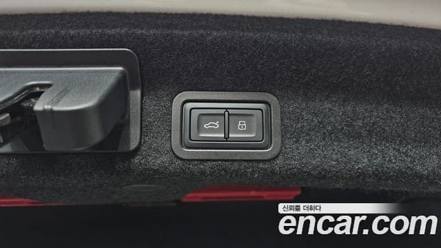 Audi A6 2023 — Şəkil 11/32