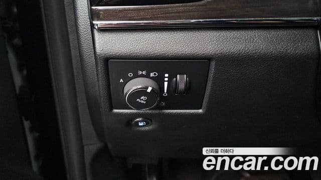 Jeep Grand Cherokee 2019 — Photo 5/33