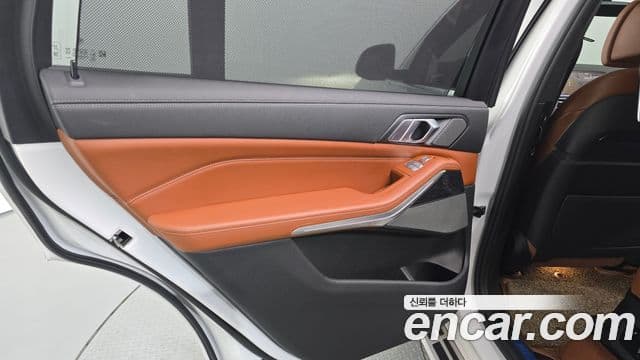 BMW X7 2020 — Photo 5/32