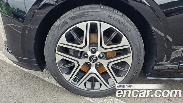 Hyundai Grandeur 2023 — ფოტო 5/20