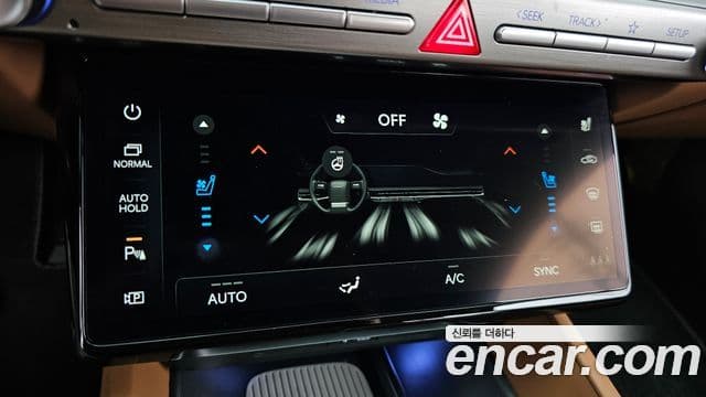 Hyundai Grandeur 2023 — ფოტო 16/20