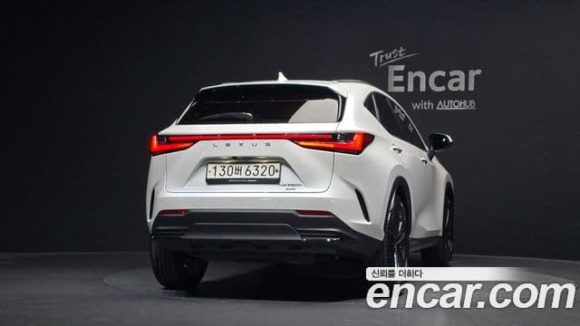 Lexus NX350h 2022 — Şəkil 4/20