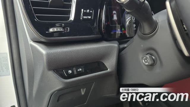 Lexus NX350h 2022 — Şəkil 19/20