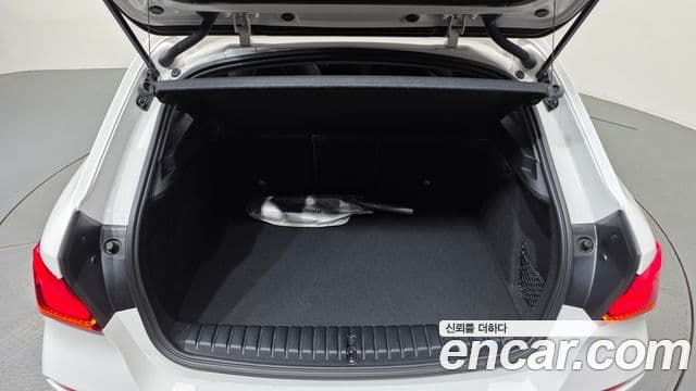 BMW 1 Series 2022 — ფოტო 20/20