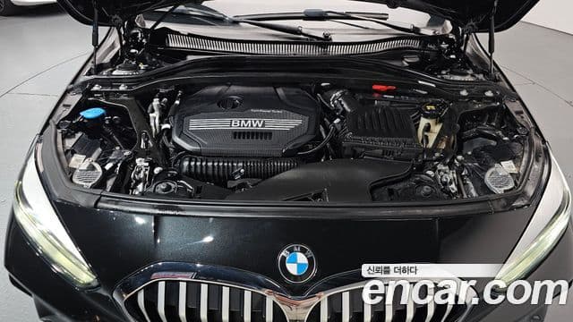 BMW 1 Series 2022 — Şəkil 6/20
