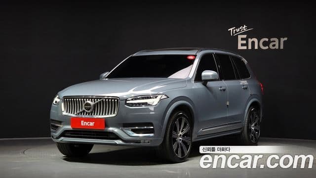 Volvo XC90 2022 — Photo 20/20