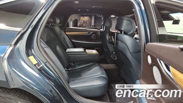 Genesis G80 2021 — Photo 25/35