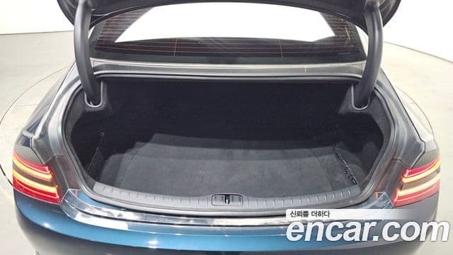 Genesis G80 2021 — Photo 26/35