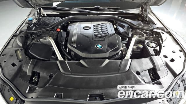 BMW 7 Series 2020 — Şəkil 6/20