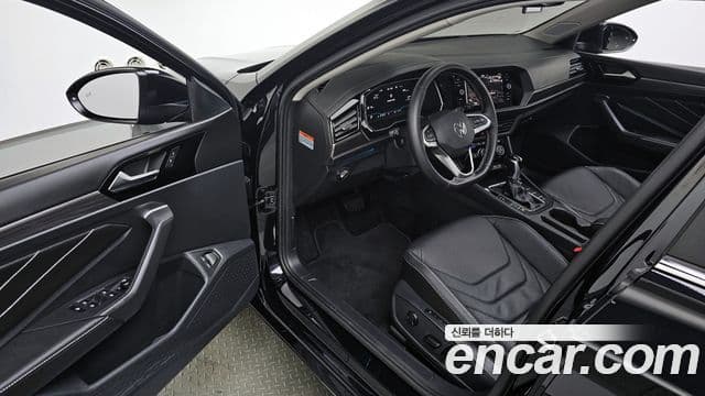 Volkswagen Jetta 2024 — Şəkil 9/20