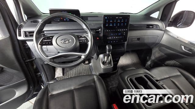 Hyundai Staria 2023 — Şəkil 7/20