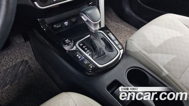 Kia Seltos 2022 — Şəkil 9/20