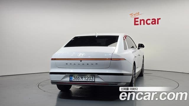 Hyundai Grandeur 2023 — Şəkil 4/20