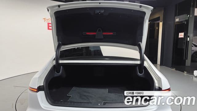 Hyundai Grandeur 2023 — Şəkil 20/20