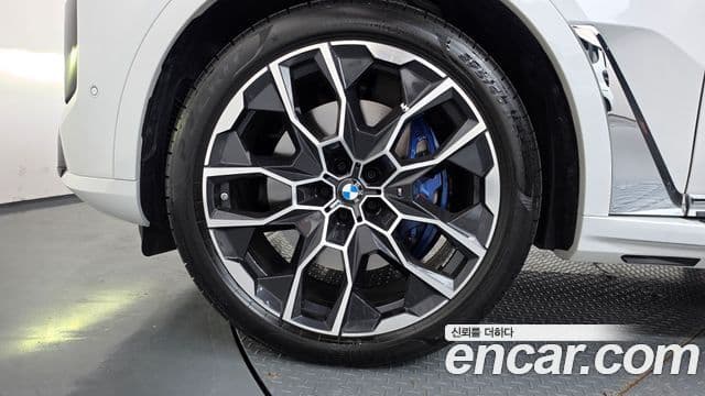 BMW X7 2025 — ფოტო 5/20