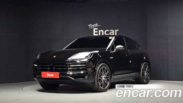 Porsche Cayenne 2025 — Фото 1/20