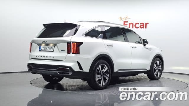 Kia Sorento 2021 — Фото 2/20
