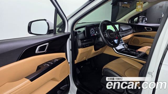 Kia Carnival 2022 — Фото 10/20